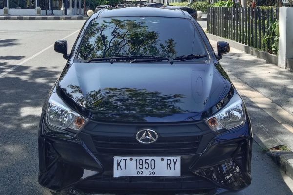 Daihatsu Ayla 1.0 M Th 2025 (KT 1259 SS)