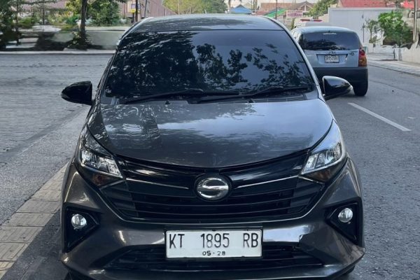 Daihatsu Sigra 1.2 R MT 2023